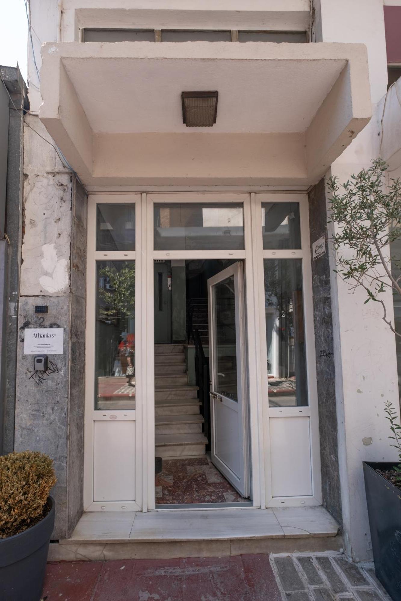 Athanias Studio II Драма Экстерьер фото